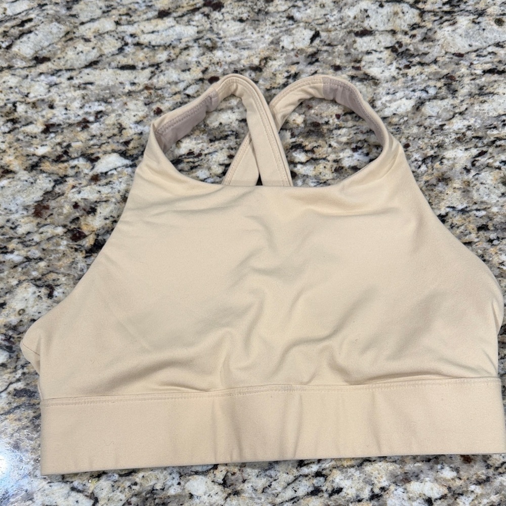 EUC Fabletics No Bounce Sports Bra set of two - Picture 3 of 7